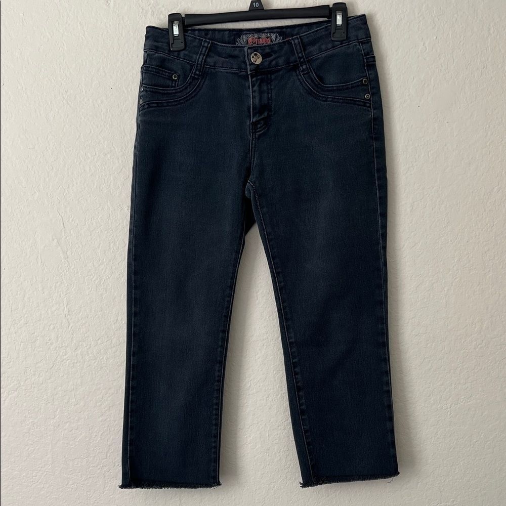 Onado Jeans Cropped Raw Hem in Size 38